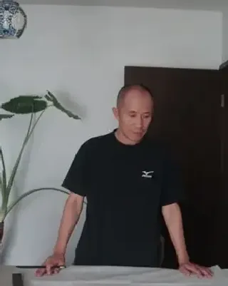 薛军宁
