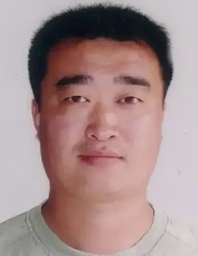周绪行