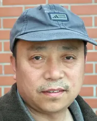 霍守义