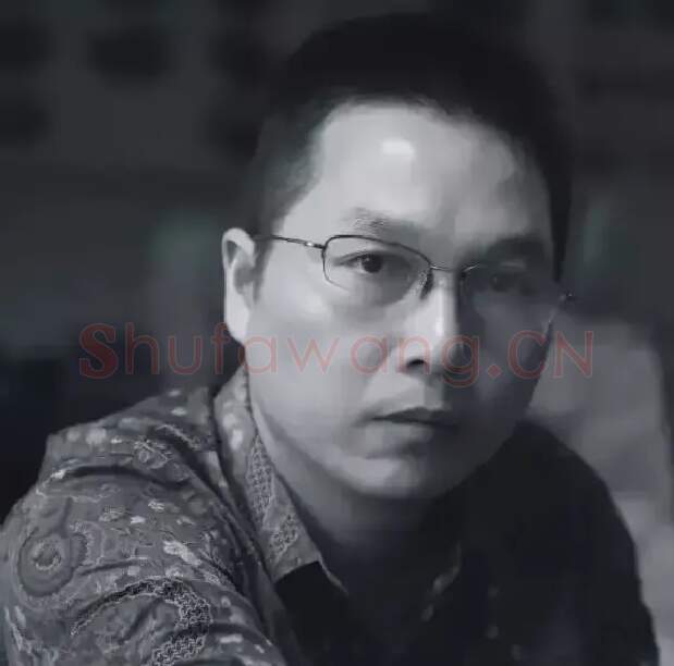 李崇君