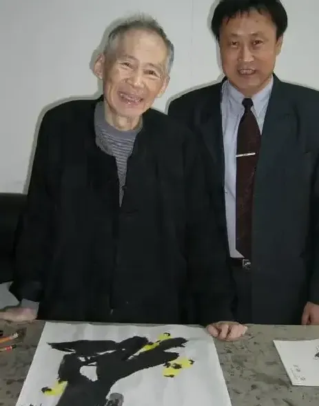王开选·与恩师汤文选先生合影6