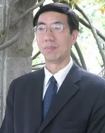 张嵩平