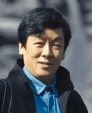 罗力