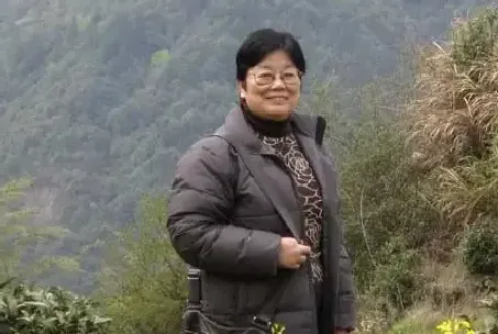 张晓星
