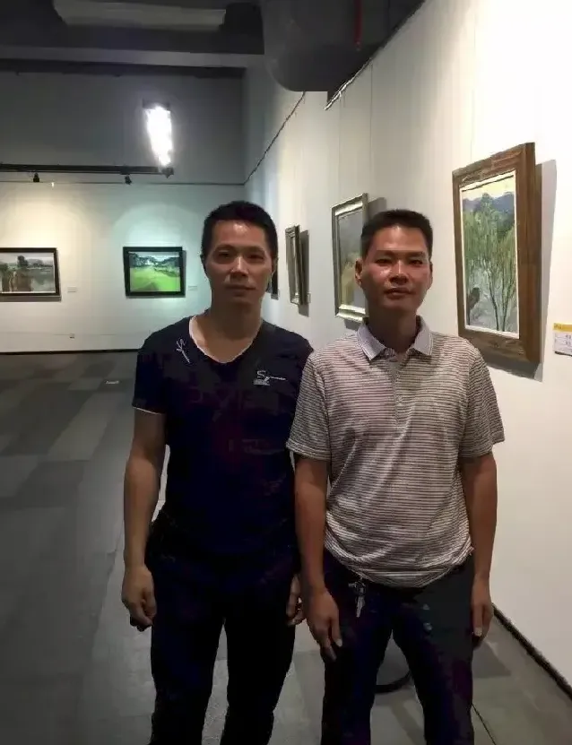 王文县·与企业家林彬合影留念