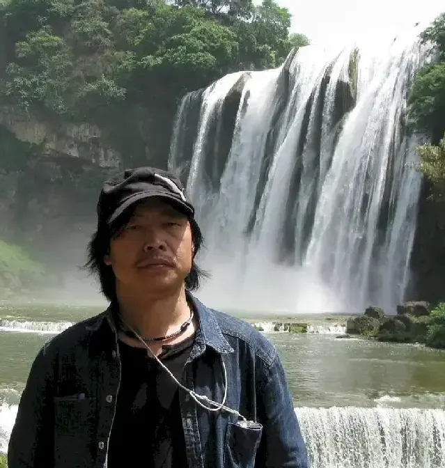 毕利君·毕利君