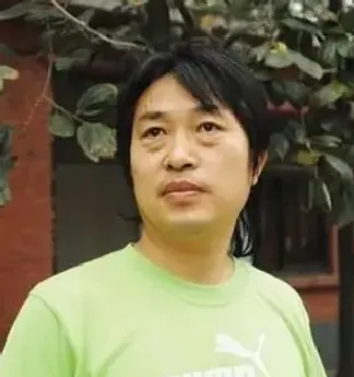 杨立军