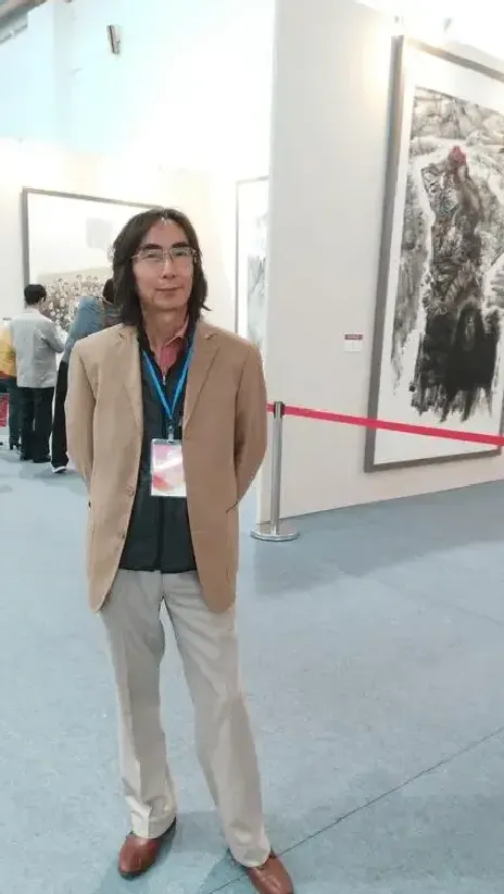 卢津益