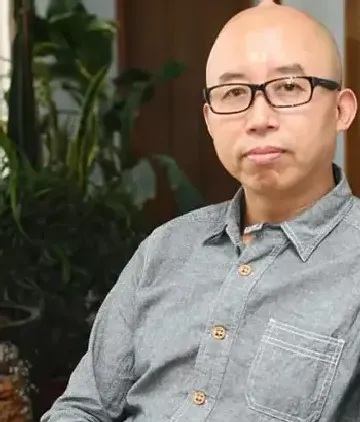 杨佴旻