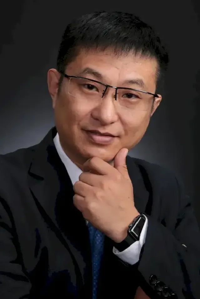 李强