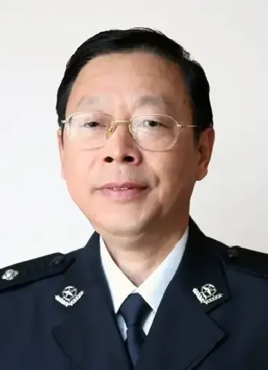 程新德