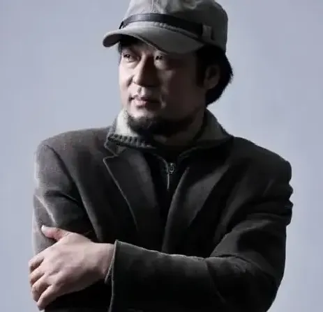 陈凌广