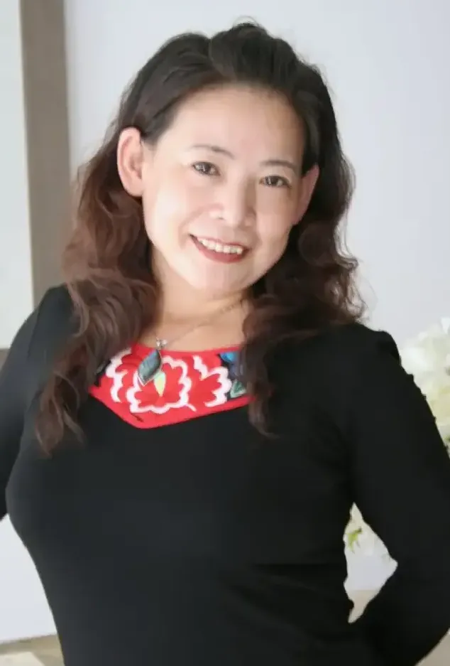 萧丽