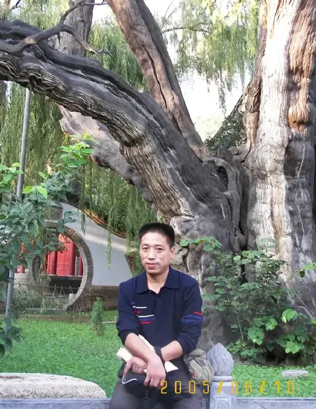 尹江林