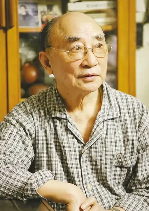 贺友直