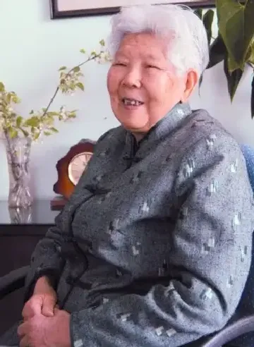 李其琼