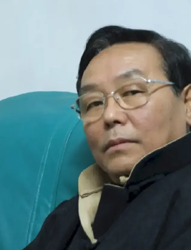 齐鹤龄