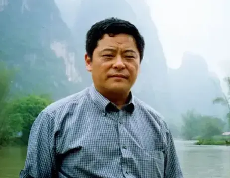 丁立江