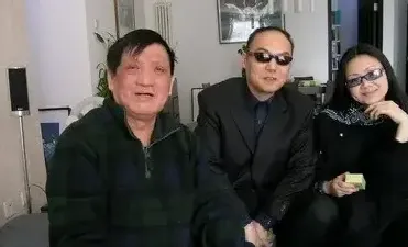 万维生