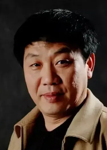 王颖斌