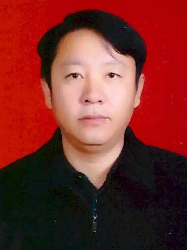 秦晓伟
