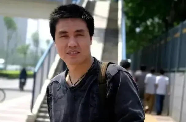 杨志