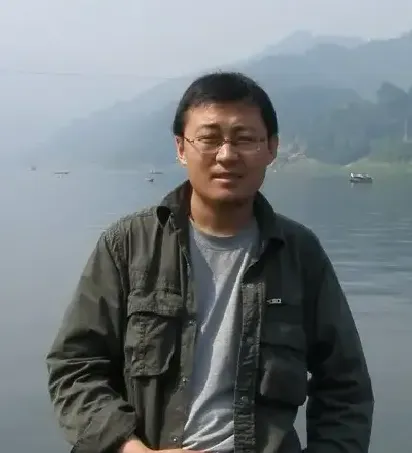 毛文琳