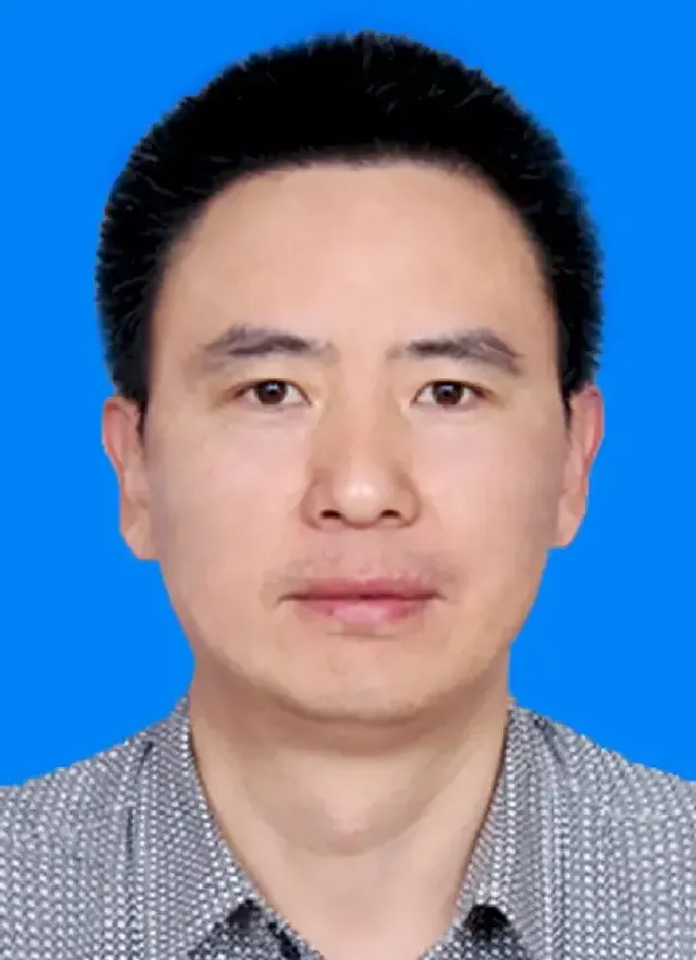 王东进