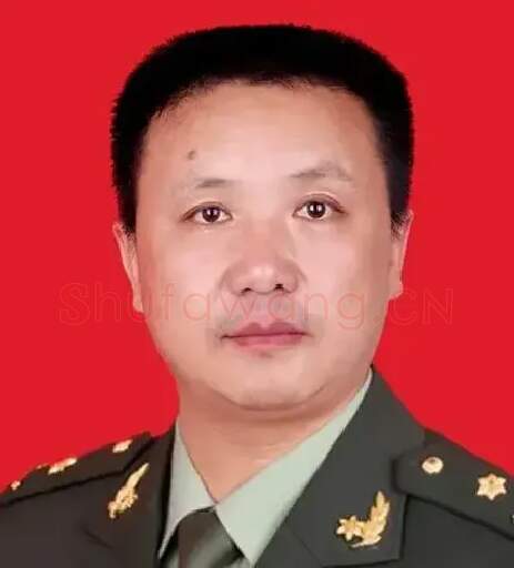 岳鸿进