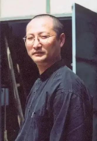 曾成钢