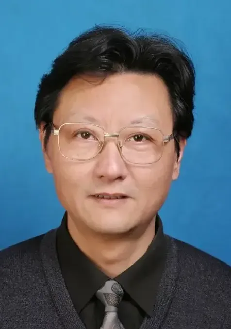 张弘