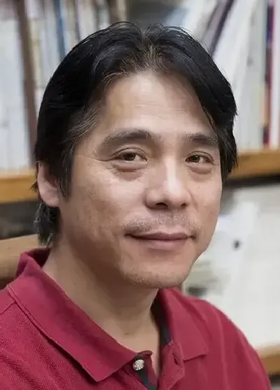 张崇强