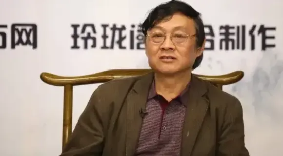 琚俊雄