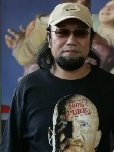 宫立龙