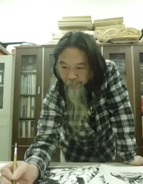 宦栋槐