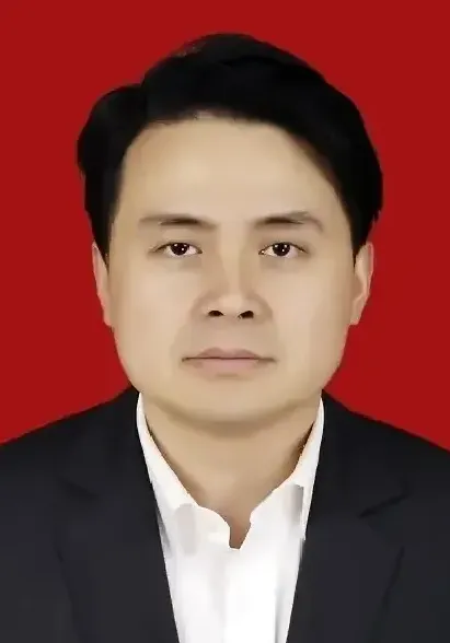 李刚