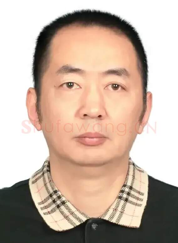 梁秋克