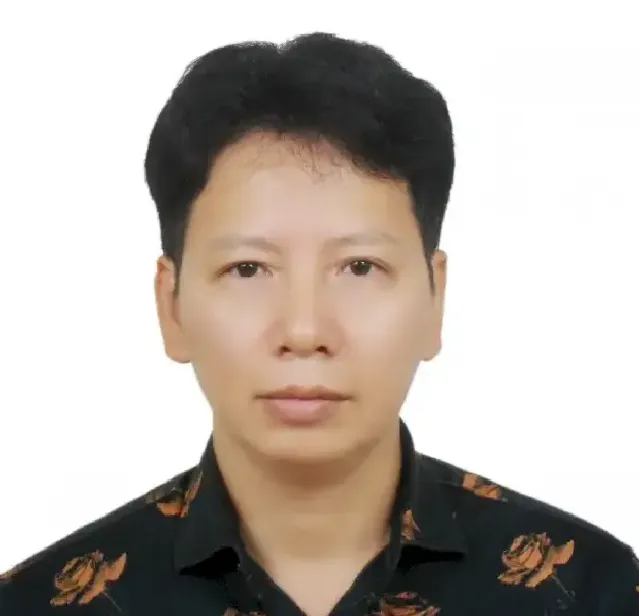 陈国英