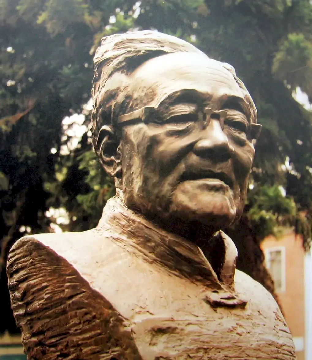 黄炳谊·《巴金像》