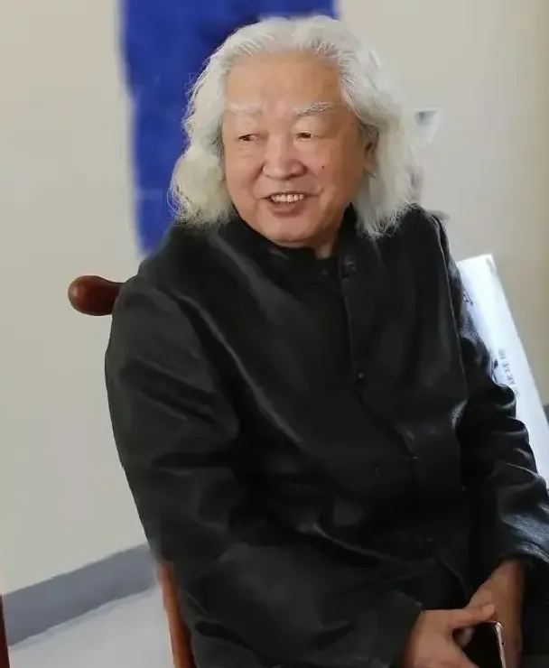 尹默