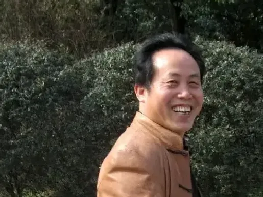 许彦