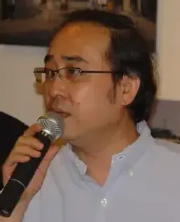 何洁