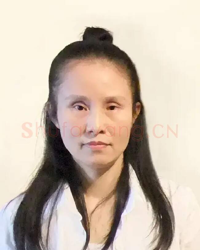 蓝丽娜·蓝丽娜