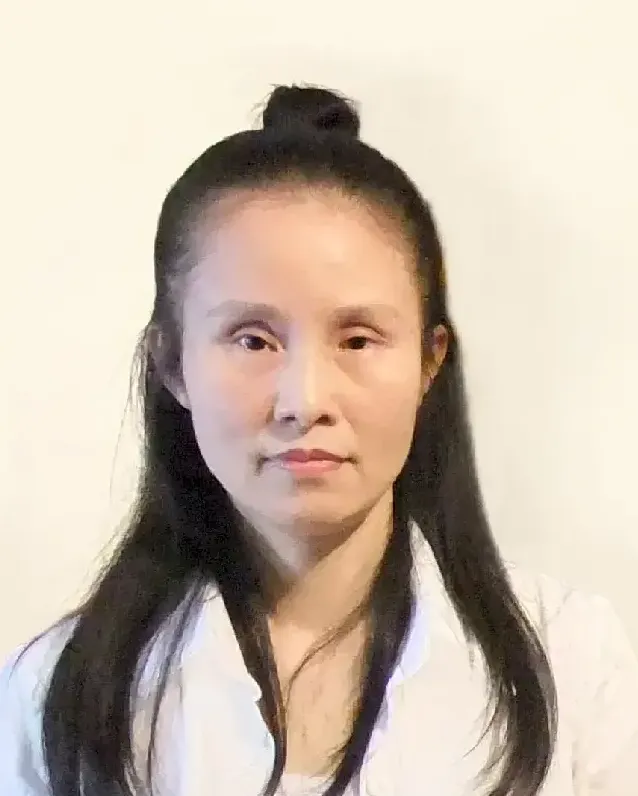 蓝丽娜·蓝丽娜