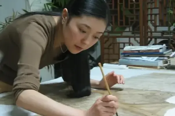 彭薇