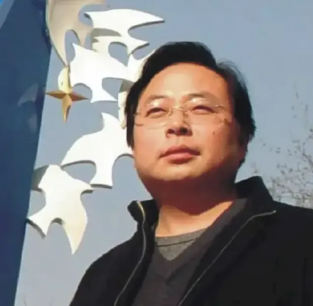 胡冰