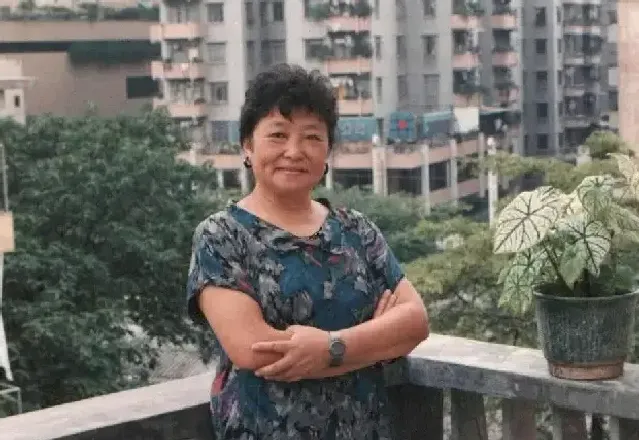 张彤云
