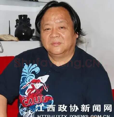 蔡群