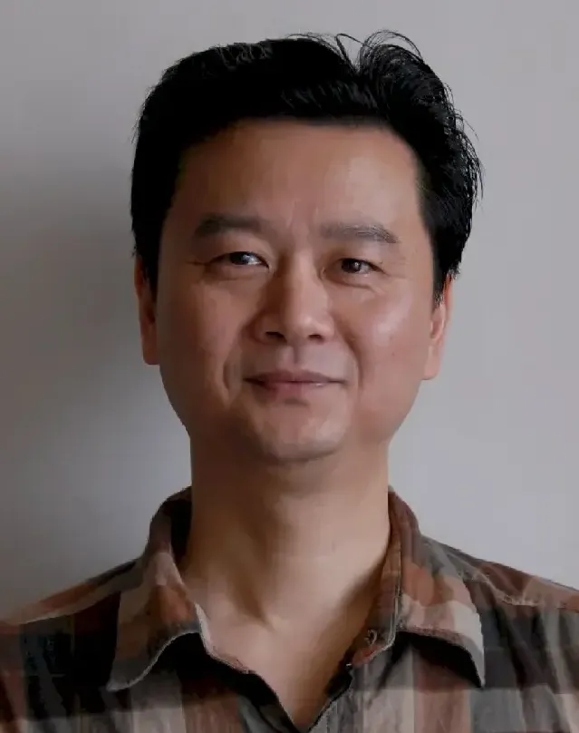 张炯炯