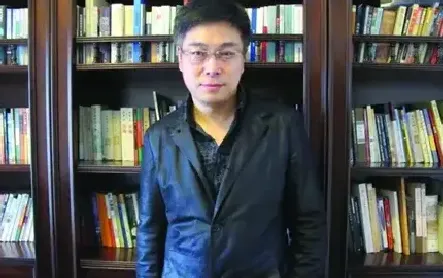刘佳